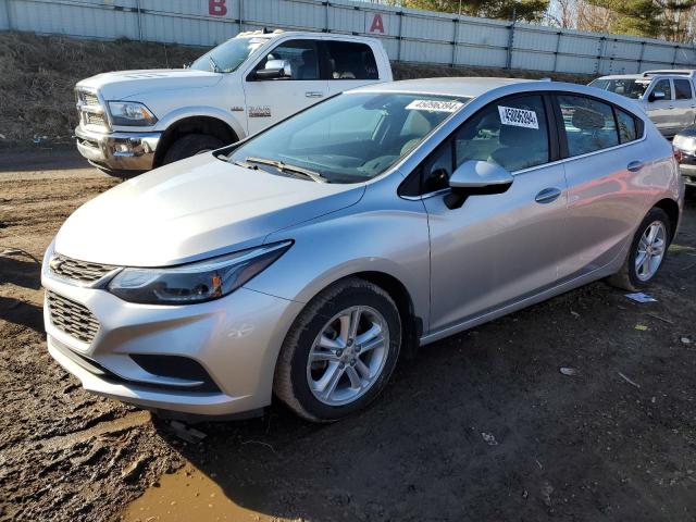 3G1BE6SM2HS555462 - 2017 CHEVROLET CRUZE LT SILVER photo 1