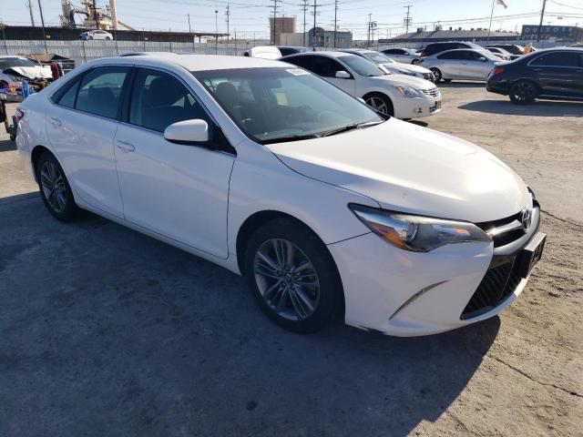 4T1BF1FK9GU234299 - 2016 TOYOTA CAMRY LE WHITE photo 4