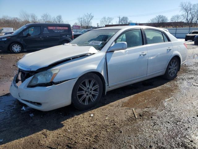 2007 TOYOTA AVALON XL, 