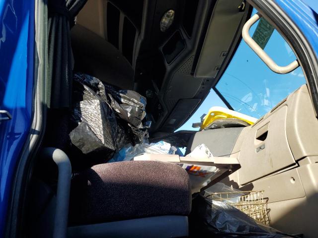 3AKJGLDR2HSJD5817 - 2017 FREIGHTLINER CASCADIA 1 Синий фото 5