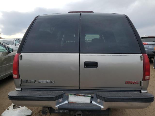 1GKFK16R2XJ785842 - 1999 GMC SUBURBAN K1500 GRAY photo 6