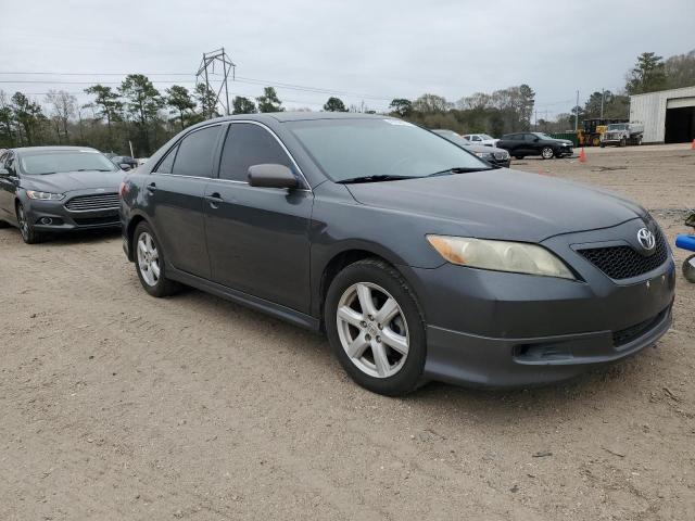 4T1BK46KX9U073543 - 2009 TOYOTA CAMRY SE GRAY photo 4