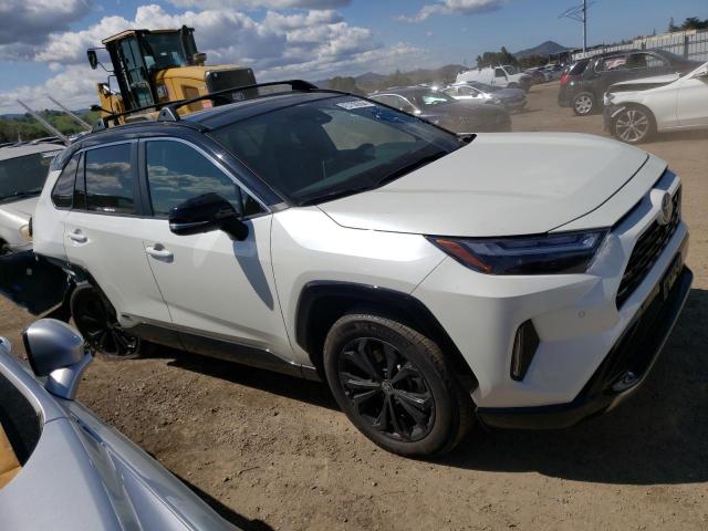 4T3E6RFV2NU091335 - 2022 TOYOTA RAV4 XSE WHITE photo 4