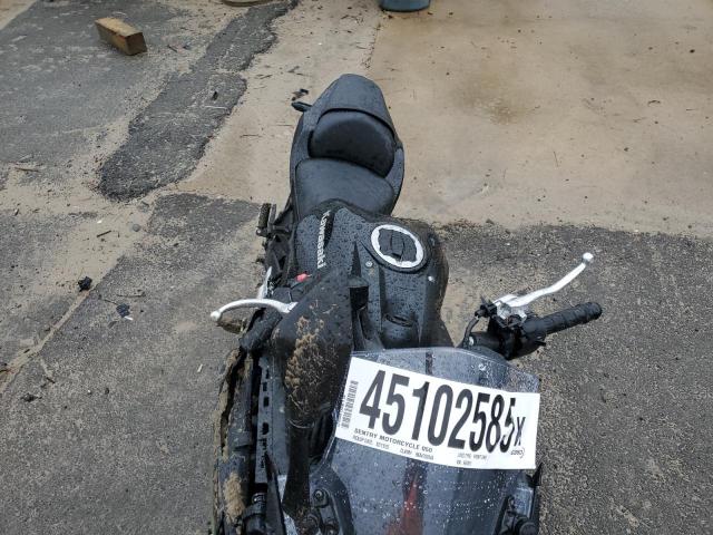 ML5EXER17SDAE6861 - 2025 KAWASAKI EX650 R Қара фото 5