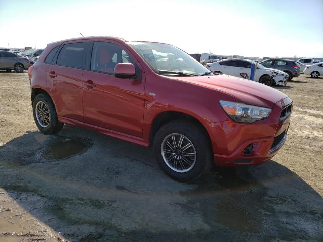 JA4AP3AU1BZ003663 - 2011 MITSUBISHI OUTLANDER ES RED photo 4