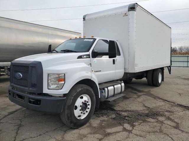 1FDNX6DC1HDB05333 - 2017 FORD F650 SUPER DUTY WHITE photo 1