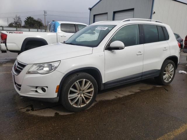 2010 VOLKSWAGEN TIGUAN S, 