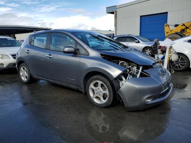 1N4AZ0CPXFC301214 - 2015 NISSAN LEAF S GRAY photo 4