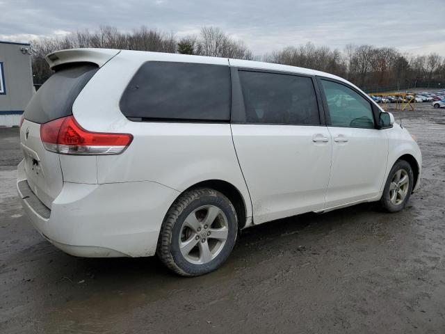 5TDKA3DC0CS015708 - 2012 TOYOTA SIENNA BASE WHITE photo 3