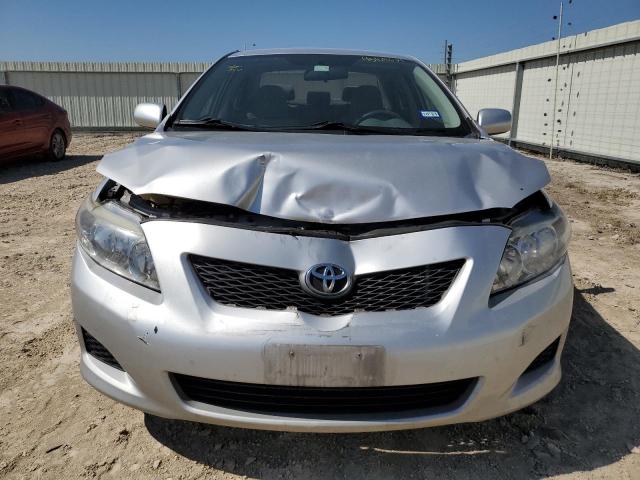 1NXBU4EE6AZ258926 - 2010 TOYOTA CORROLLA BASE SILVER photo 5