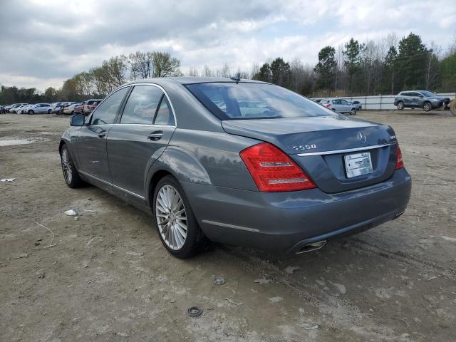 WDDNG8GB7AA360780 - 2010 MERCEDES-BENZ S 550 4MATIC GRAY photo 2