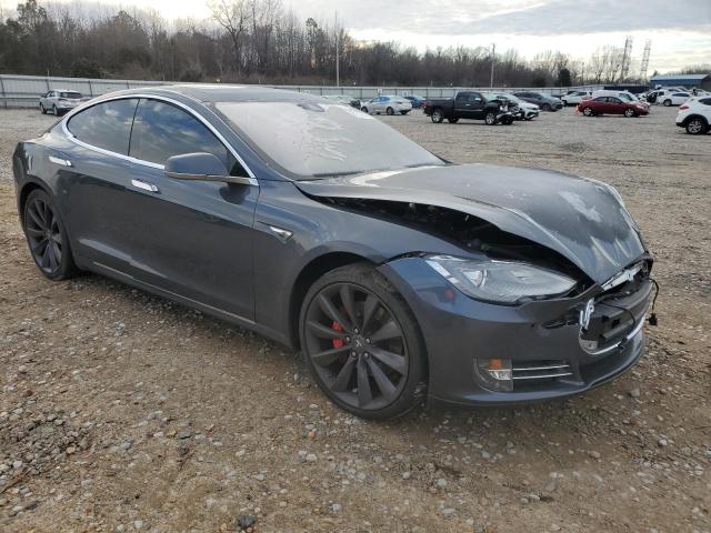 5YJSA1E48FF113079 - 2015 TESLA MODEL S GRAY photo 4