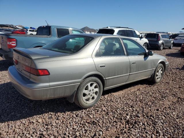 JT2BF28KXX0158146 - 1999 TOYOTA CAMRY LE TAN photo 3