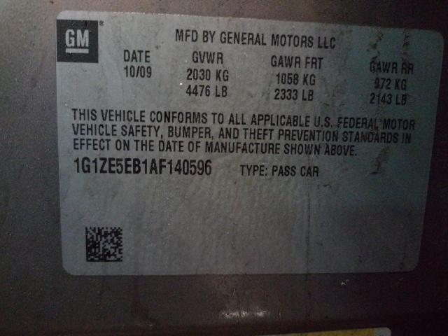 1G1ZE5EB1AF140596 - 2010 CHEVROLET MALIBU LTZ ნაცრისფერი ფოტო 12