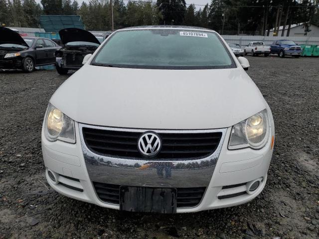 WVWFA71F08V018483 - 2008 VOLKSWAGEN EOS LUX 白色 照片 5