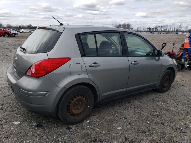 3N1BC13E28L356061 - 2008 NISSAN VERSA S GRAY photo 3