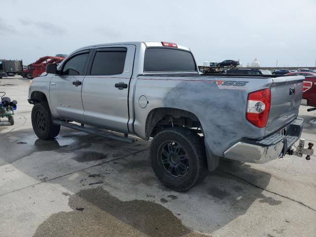 5TFEY5F13EX148394 - 2014 TOYOTA TUNDRA CREWMAX SR5 SILVER photo 2