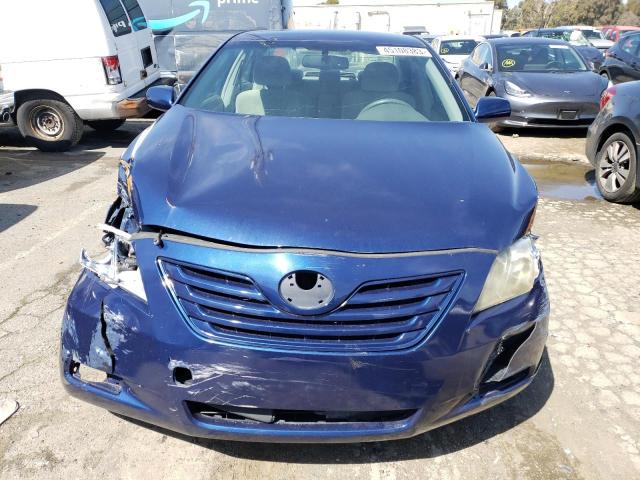 JTNBB46K273011184 - 2007 TOYOTA CAMRY HYBRID BLUE photo 5