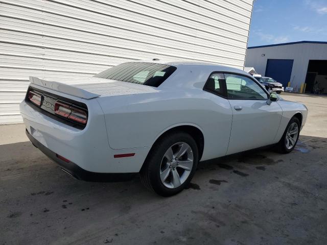 2C3CDZAG1NH261176 - 2022 DODGE CHALLENGER SXT WHITE photo 3