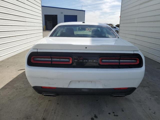 2C3CDZAG1NH261176 - 2022 DODGE CHALLENGER SXT WHITE photo 6