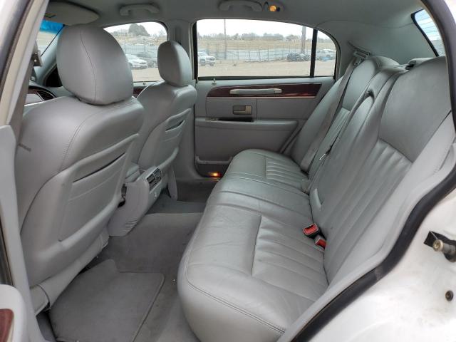 1LNHM81W24Y613734 - 2004 LINCOLN TOWN CAR EXECUTIVE Weiß Foto 10