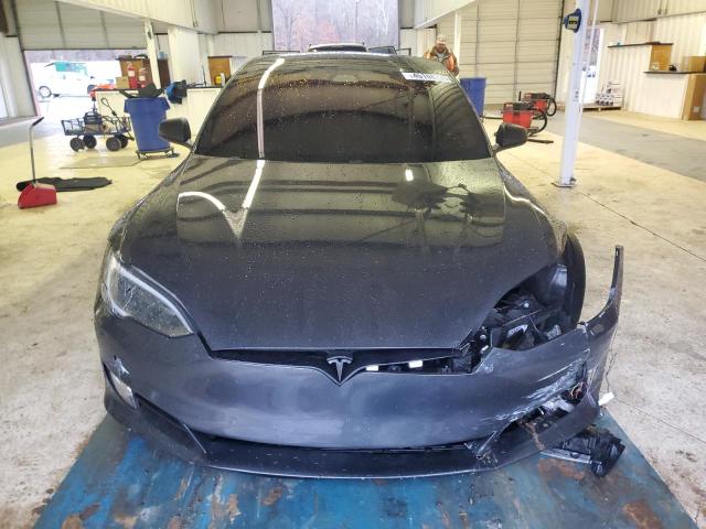 5YJSA1E42JF245893 - 2018 TESLA MODEL S GRAY photo 5