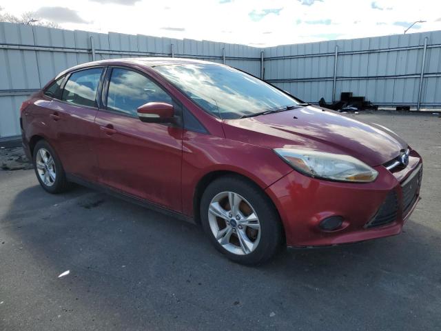 1FADP3F21DL329968 - 2013 FORD FOCUS SE RED photo 4