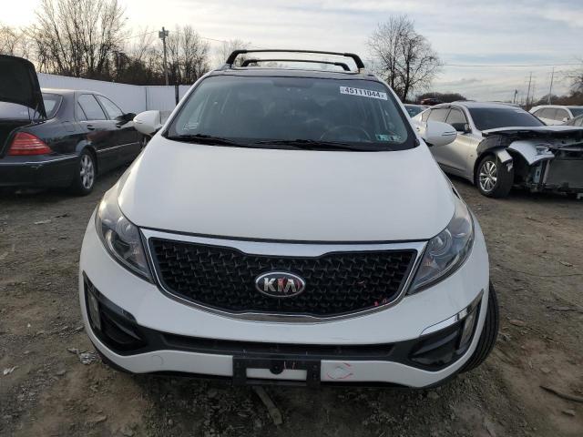 KNDPCCAC1G7834070 - 2016 KIA SPORTAGE EX WHITE photo 5