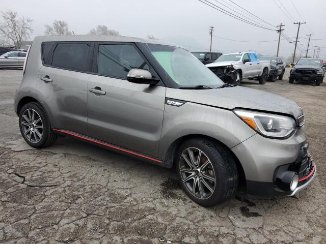 KNDJX3AA4J7544874 - 2018 KIA SOUL ! GRAY photo 4