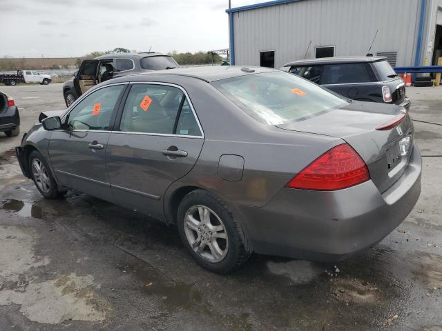 1HGCM56857A117722 - 2007 HONDA ACCORD EX GRAY photo 2