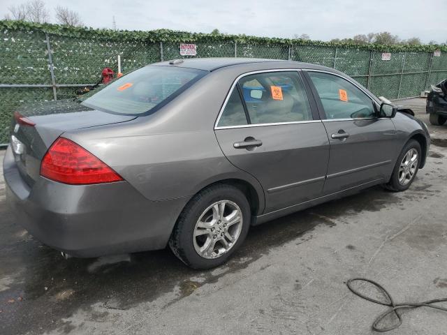 1HGCM56857A117722 - 2007 HONDA ACCORD EX GRAY photo 3