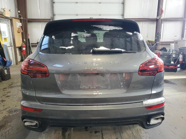 WP1AA2A21JKA06553 - 2018 PORSCHE CAYENNE GRAY photo 6