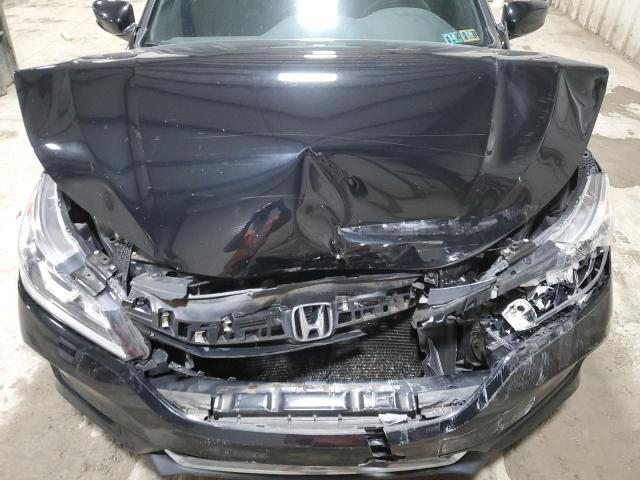 1HGCR2F5XHA005053 - 2017 HONDA ACCORD SPORT BLACK photo 11