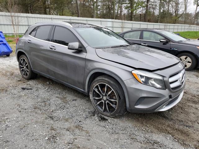 WDCTG4EB3GJ249921 - 2016 MERCEDES-BENZ GLA 250 GRAY photo 4