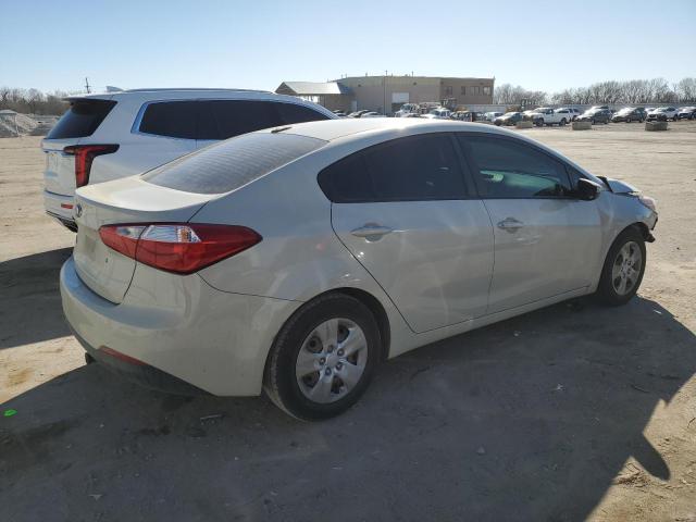 KNAFK4A60F5367973 - 2015 KIA FORTE LX WHITE photo 3