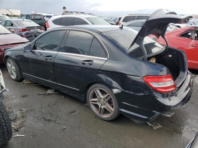 WDDGF5EB2BR182406 - 2011 MERCEDES-BENZ C 300 BLACK photo 2