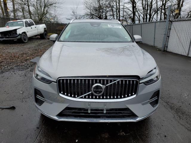 YV4L12RN5P1376179 - 2023 VOLVO XC60 PLUS SILVER photo 5