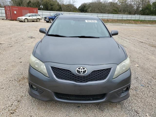 4T1BF3EK2BU119842 - 2011 TOYOTA CAMRY BASE GRAY photo 5