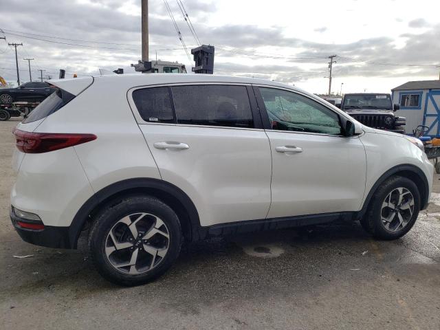 KNDPM3AC4M7931384 - 2021 KIA SPORTAGE LX WHITE photo 3