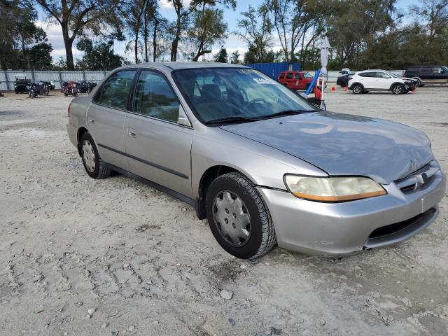 1HGCG5640XA108494 - 1999 HONDA ACCORD LX BEIGE photo 4