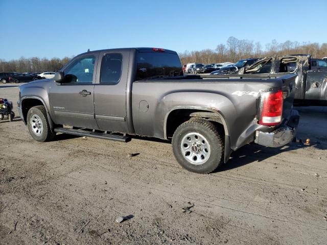 1GTR2UEA4BZ324240 - 2011 GMC SIERRA K1500 SL GRAY photo 2