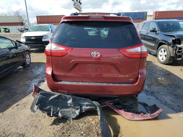 5TDKZ3DC0JS940320 - 2018 TOYOTA SIENNA LE RED photo 6