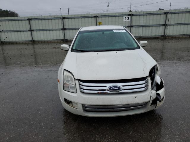 3FAHP07Z38R143349 - 2008 FORD FUSION SE WHITE photo 5