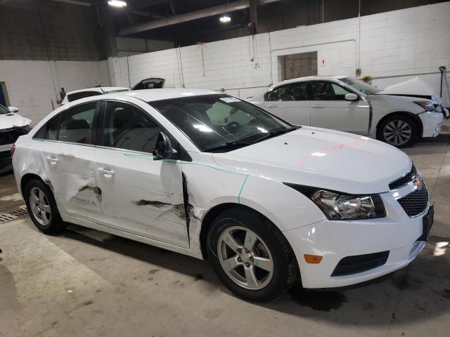 1G1PC5SB4E7486496 - 2014 CHEVROLET CRUZE LT WHITE photo 4