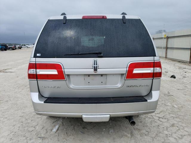 5LMFU28597LJ09570 - 2007 LINCOLN NAVIGATOR ვერცხლისფერი ფოტო 6