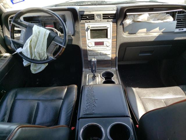 5LMFU28597LJ09570 - 2007 LINCOLN NAVIGATOR ვერცხლისფერი ფოტო 8