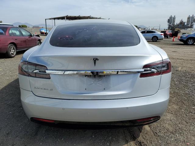 5YJSA1E12HF177935 - 2017 TESLA MODEL S ვერცხლისფერი ფოტო 6