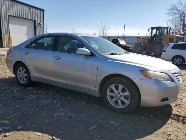 4T1BE46K98U237452 - 2008 TOYOTA CAMRY CE GRAY photo 4