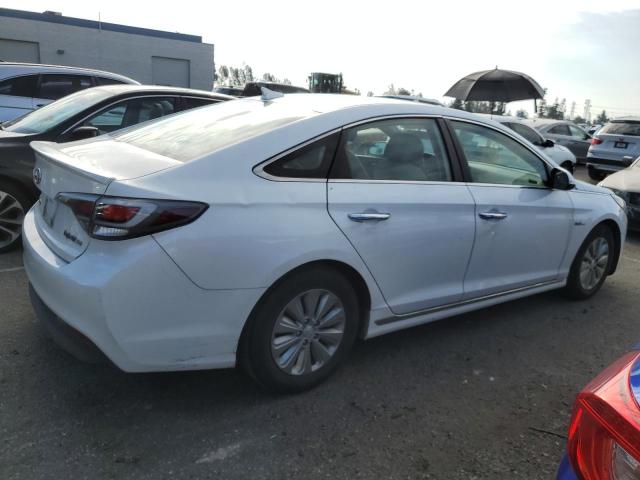 KMHE24L12GA025414 - 2016 HYUNDAI SONATA HYBRID WHITE photo 3