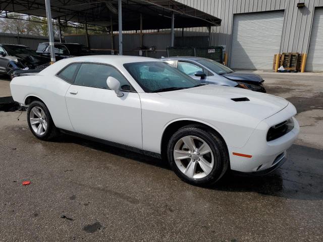 2C3CDZAG8PH601569 - 2023 DODGE CHALLENGER SXT WHITE photo 4